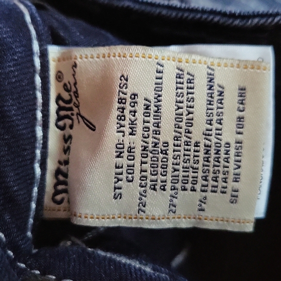 Miss Me Red Patch Signature Skinny Jeans Size 26 - Picture 12 of 16